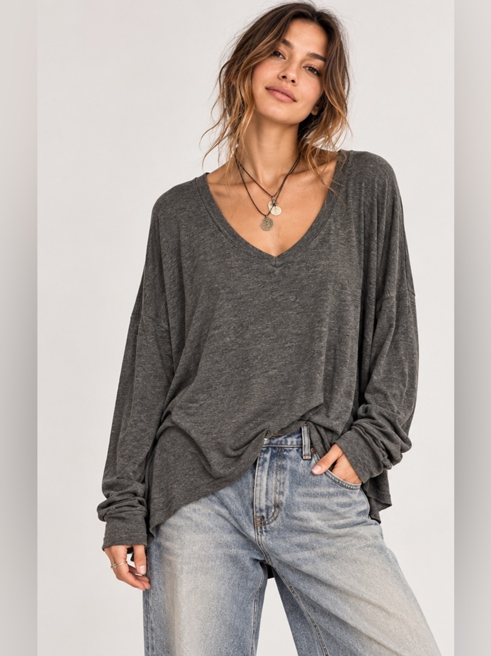 Brandy Melville Relaxed Minimalist Charcoal V-Neck Long Sleeve Top One Size